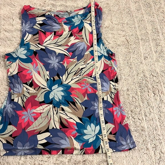 Croft & Barrow Top - Picture 6 of 6